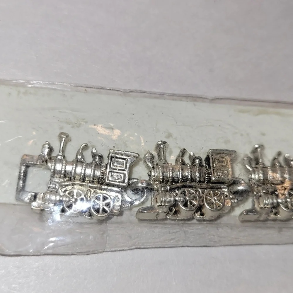 Train Bracelet NWOT